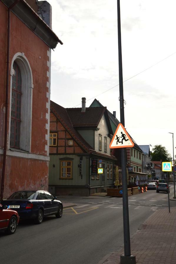 Kuninga City Center Apartment Pärnu Eksteriør billede
