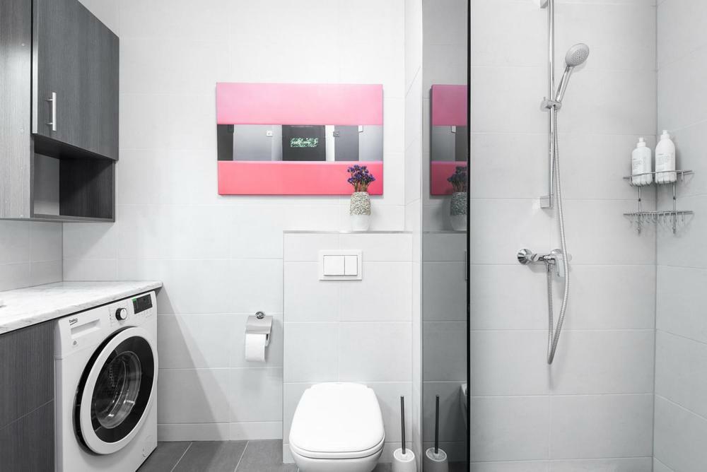 Kuninga City Center Apartment Pärnu Eksteriør billede